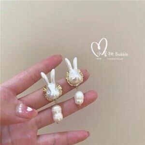 Cute Baroque Pearl Rabbit Zinc Alloy Earring Golden Ear drops new